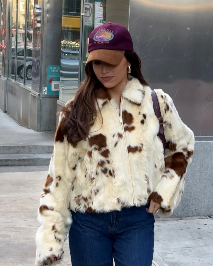 Gloria / Chaqueta de piel sintética estilo vaca