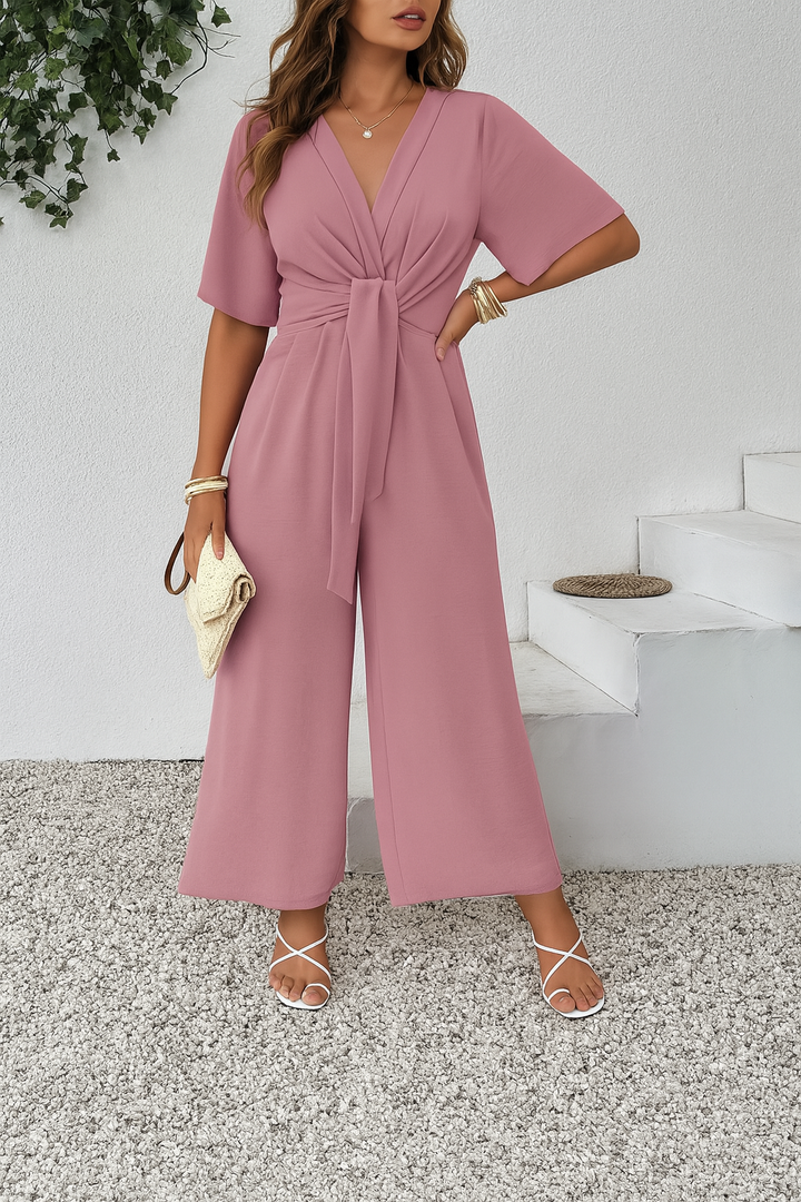 AURA – Mono Fluido con Nudo Frontal y Pierna Ancha