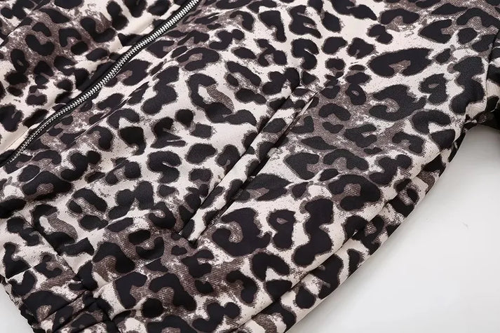 Fiona - Chaqueta bomber para otoño con estampado animal print