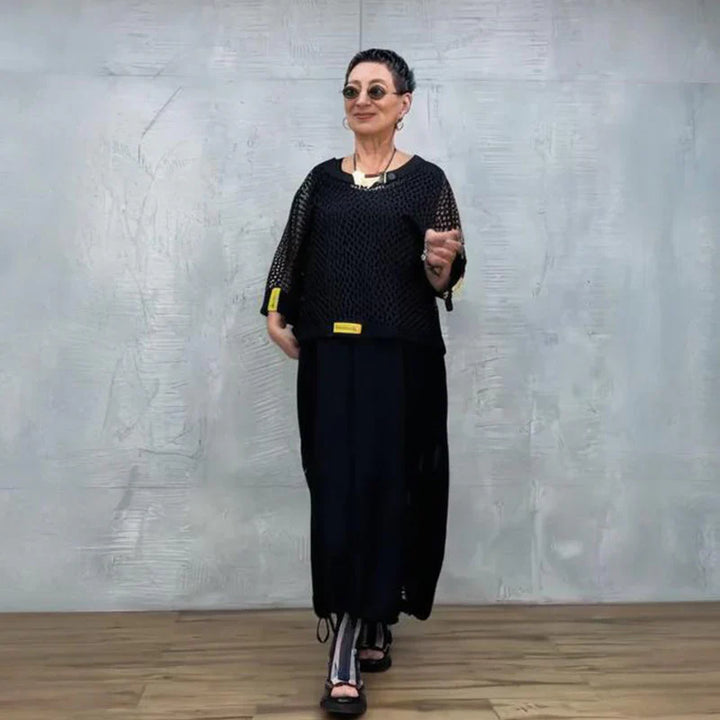 Ava - Conjunto negro de vestido con sobrecamisa calada