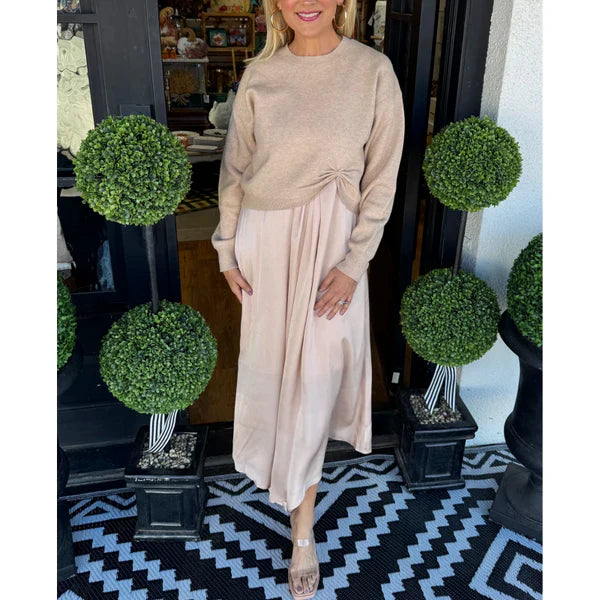 Paula - Conjunto con jersey de nudo y vestido largo